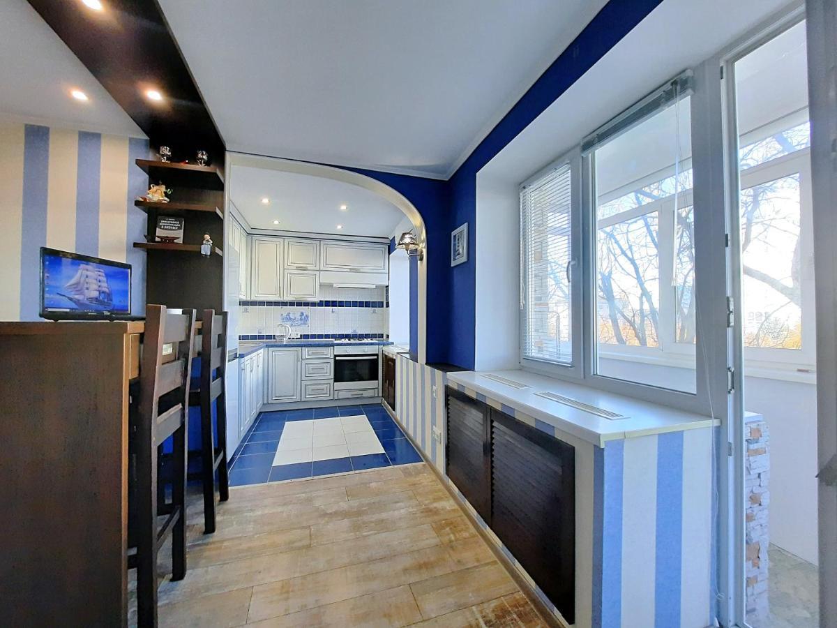 Sea Style - Сеть Апартаментов Alex Apartments Бесконтактное Заселение 24-7 Poltawa Zimmer foto