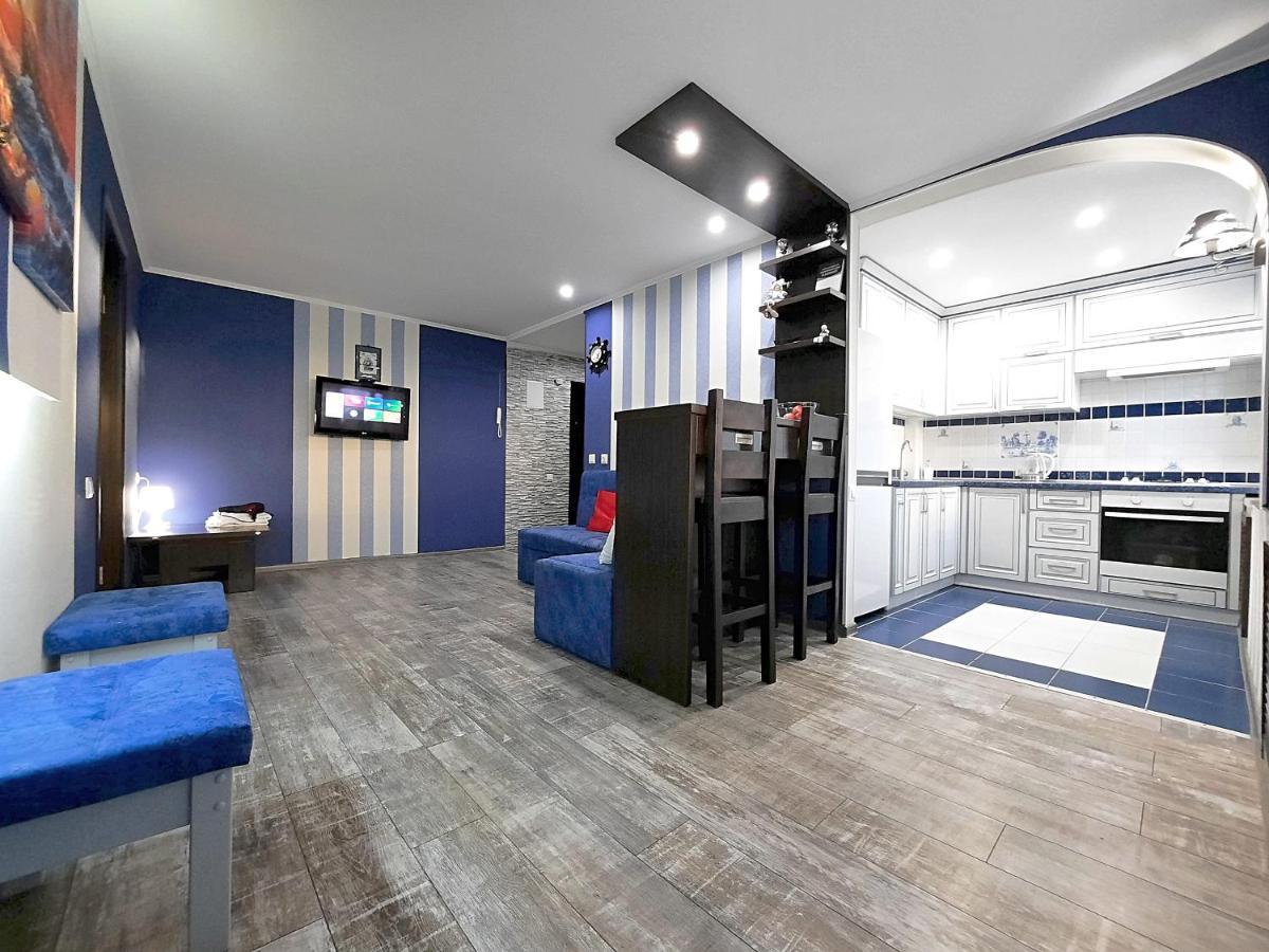 Sea Style - Сеть Апартаментов Alex Apartments Бесконтактное Заселение 24-7 Poltawa Zimmer foto